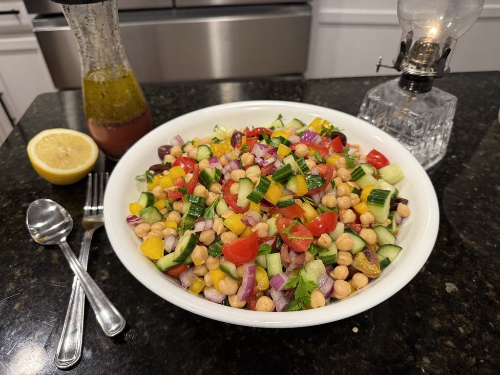 Fresh Mediterranean Salad Recipe
